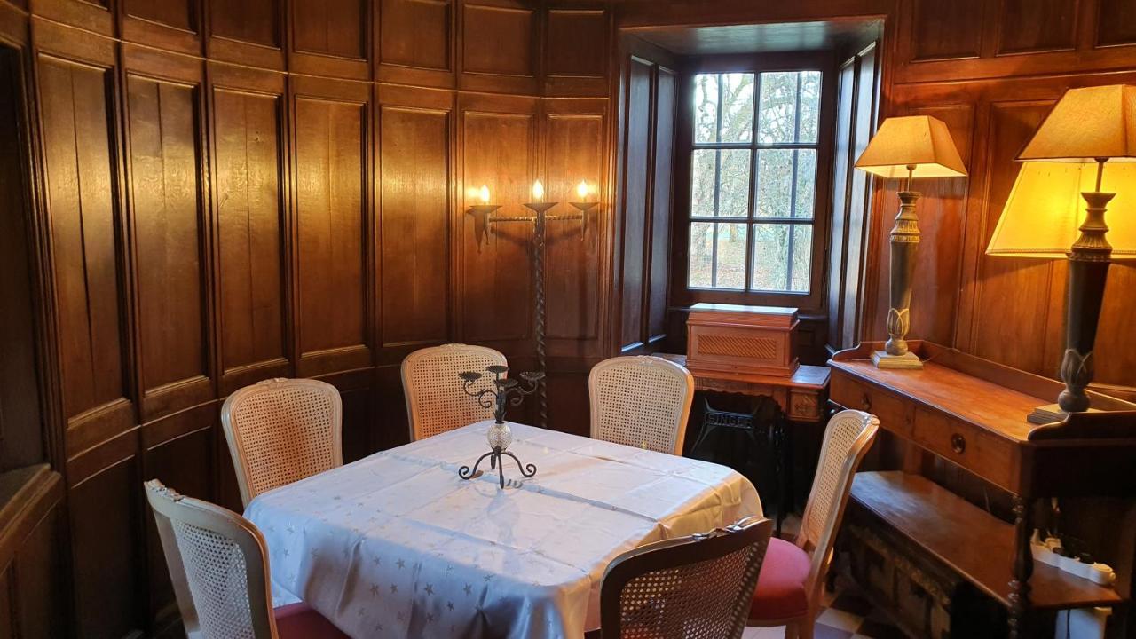 Chateau De La Frogerie Maulevrier Екстер'єр фото